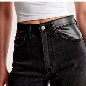 Abercrombie & Fitch Black High Rise Jeans Curve Love